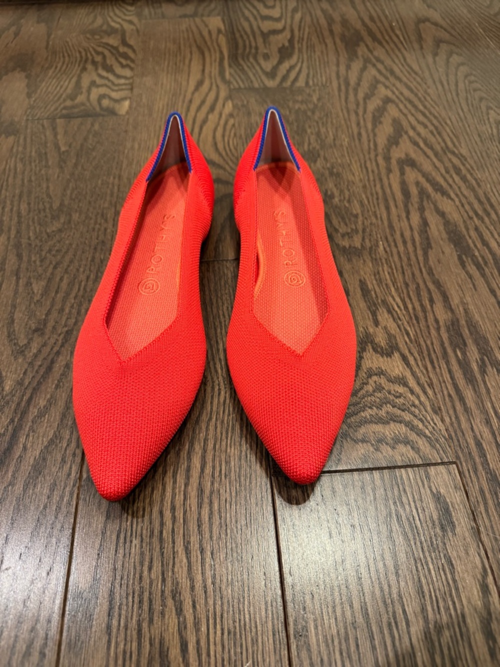 Rothy’s The Point - Red NWT